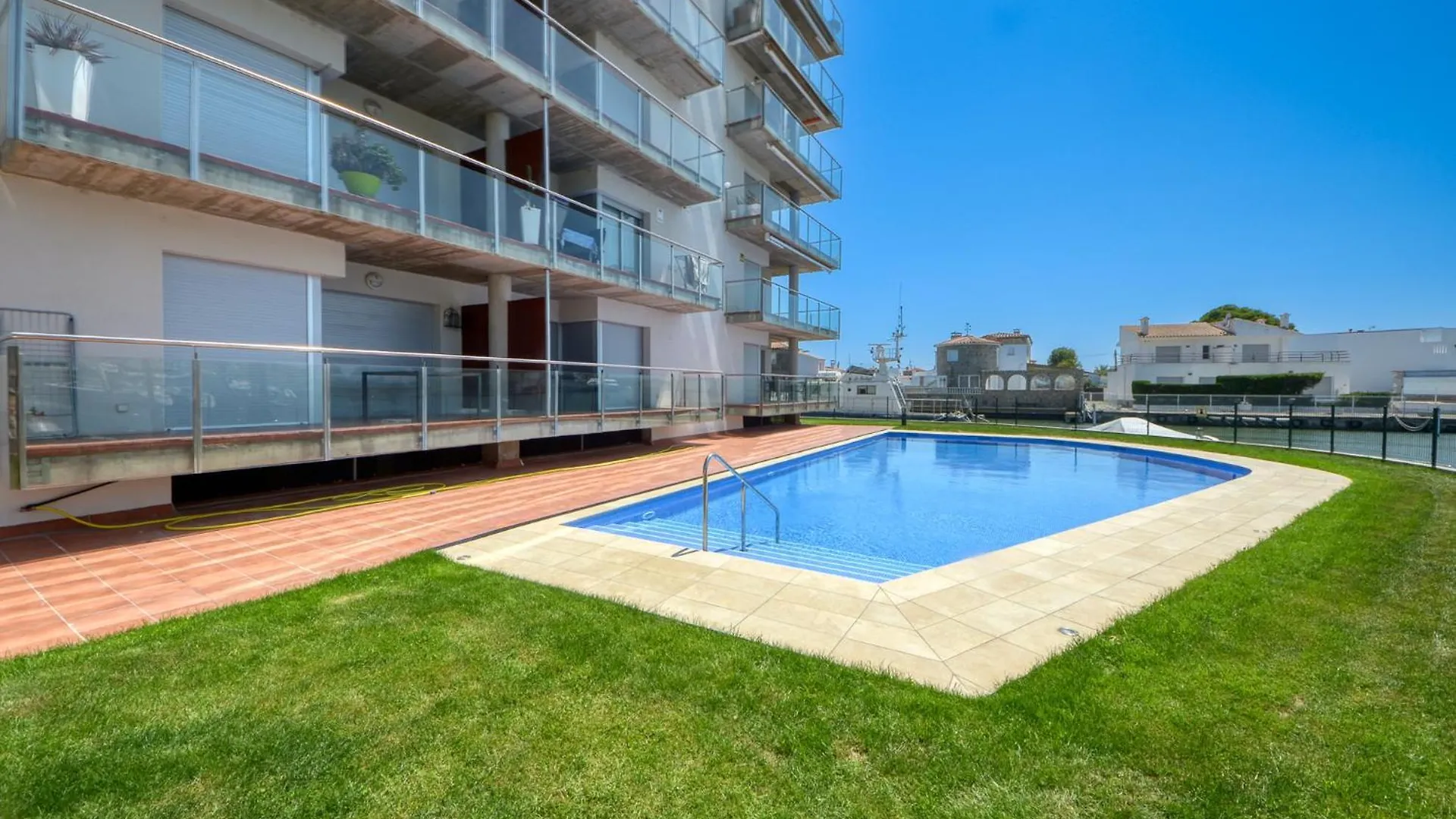 Marines Garbi 2 8 Roses - Immo Barneda Apartment 0*,  Spain